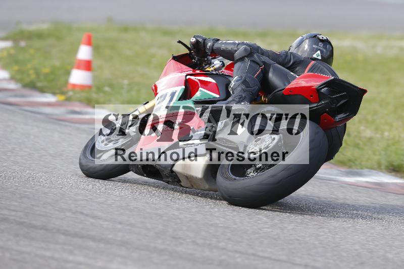 /15 13.05.2025 Max Racing ADR/Gruppe gruen/63